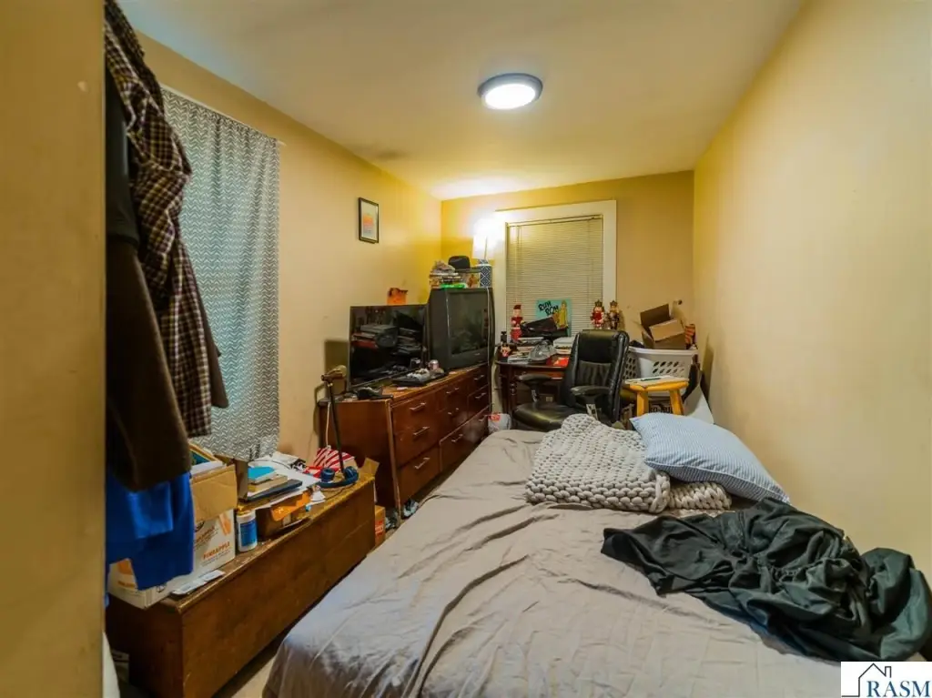 Picture 19