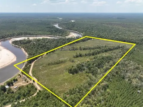 64 Acres Sabine River Frontage