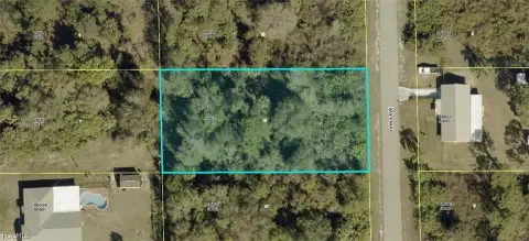 Lehigh Acres Half-Acre Lot