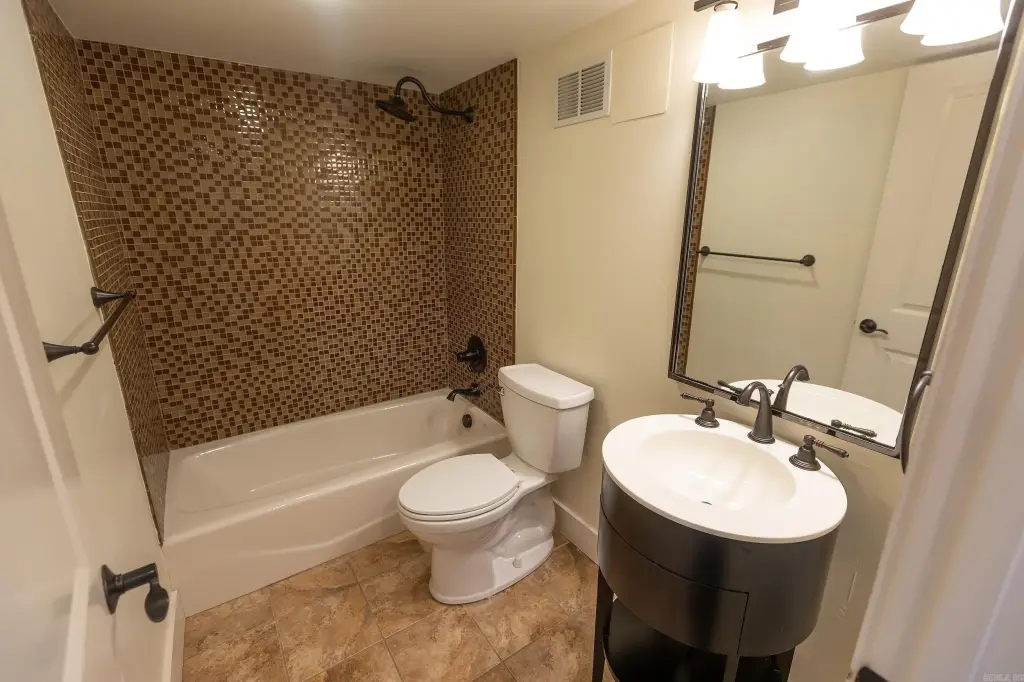 Picture 19