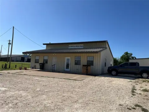 Office or Retail Space Available