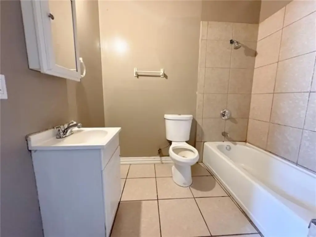 Picture 7