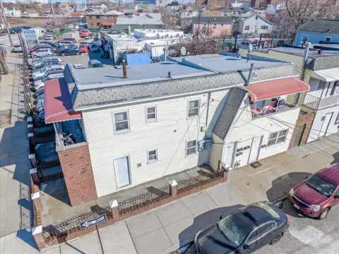 Rockaway Beach Quadruplex with Bay Views