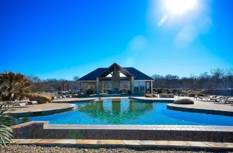 Spacious Corner Lot Near Lake