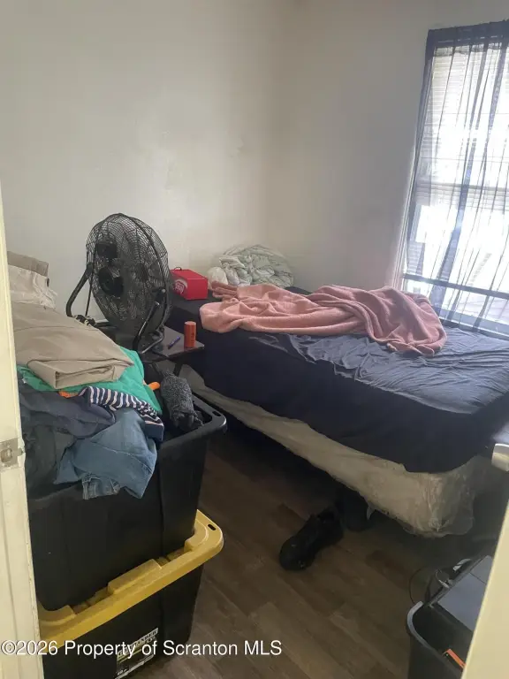 Picture 19