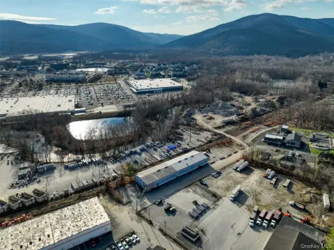 Fishkill Warehouse with Office Space