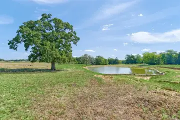 North Texas Ranch with Pond