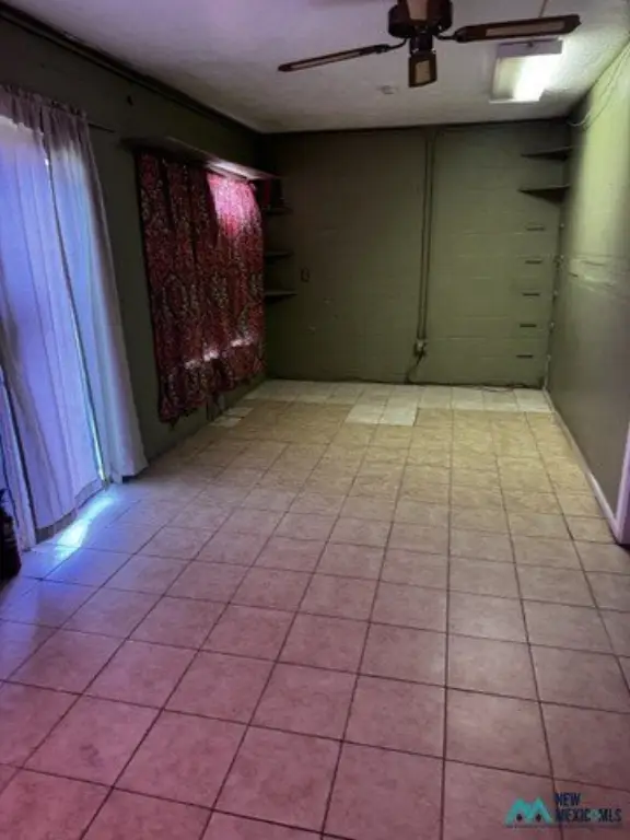 Picture 3