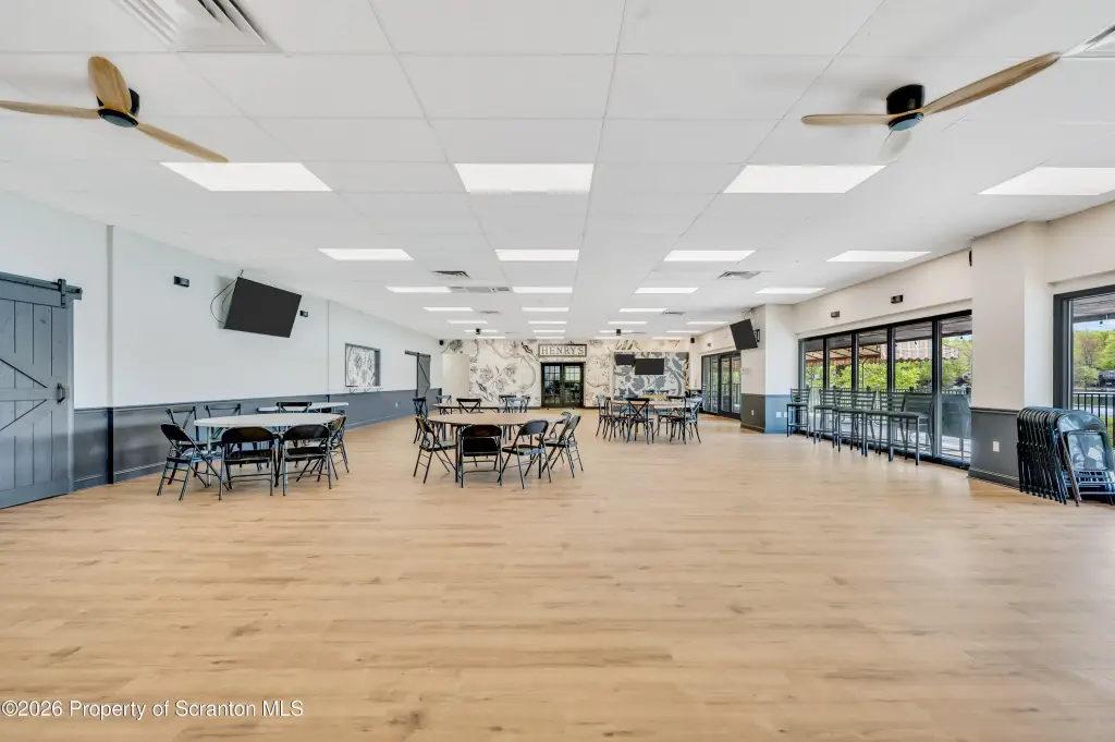Picture 37
