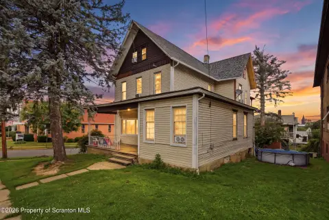 Duplex with Finished Basement