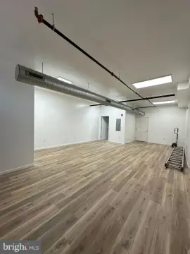 Lancaster Avenue Commercial Space Available