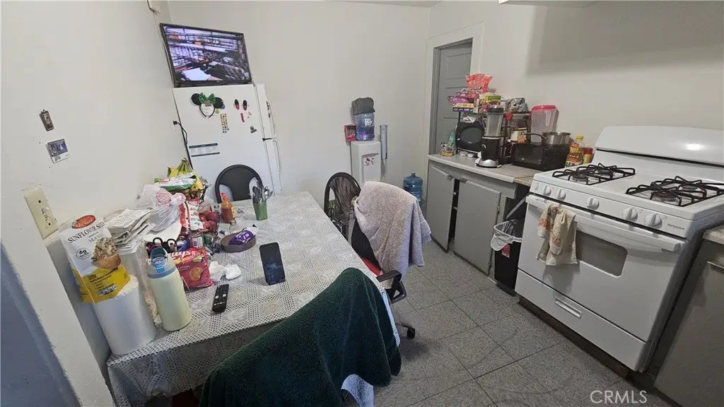Picture 37