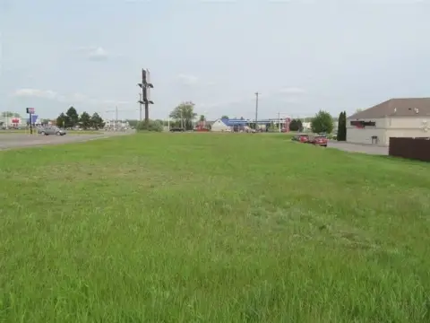 Commercial Land Prime Location