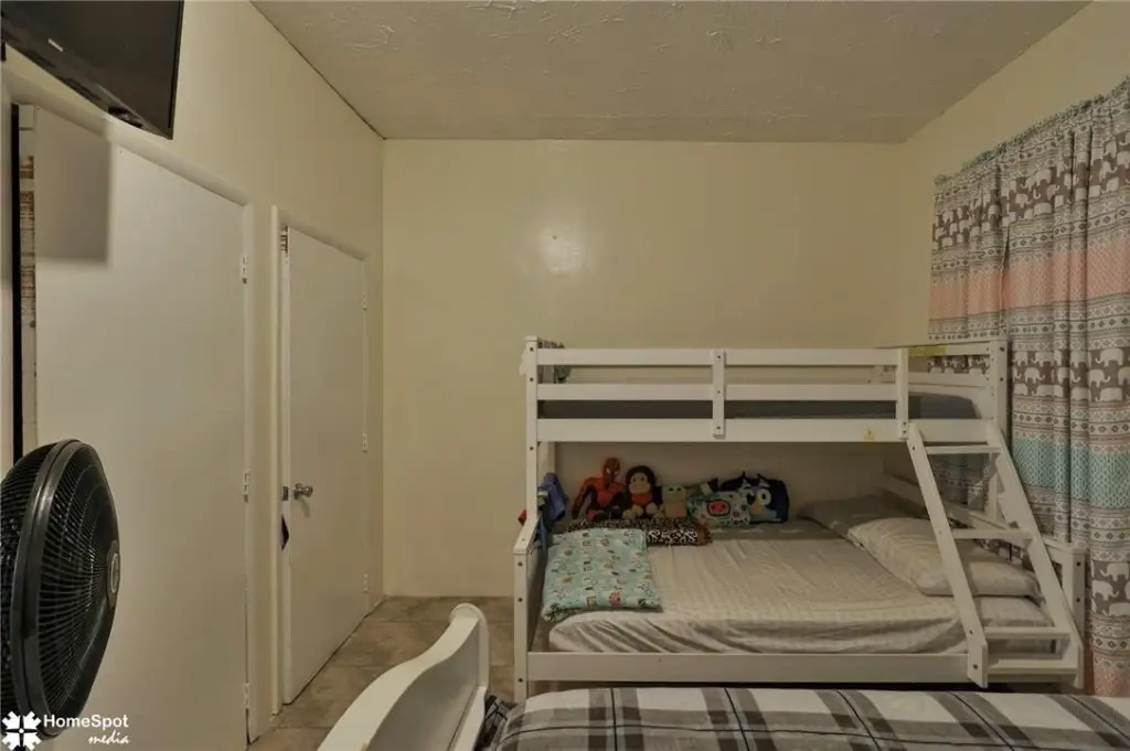 Picture 38