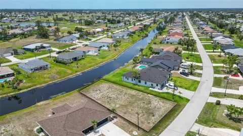 Waterfront Lot in Rotonda West