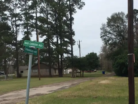 Land in Lake Water Wheel