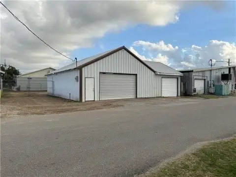 Lockport Warehouse Space For Lease