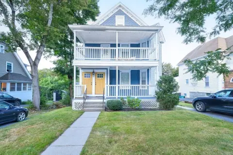 Remodeled Triplex With Garage