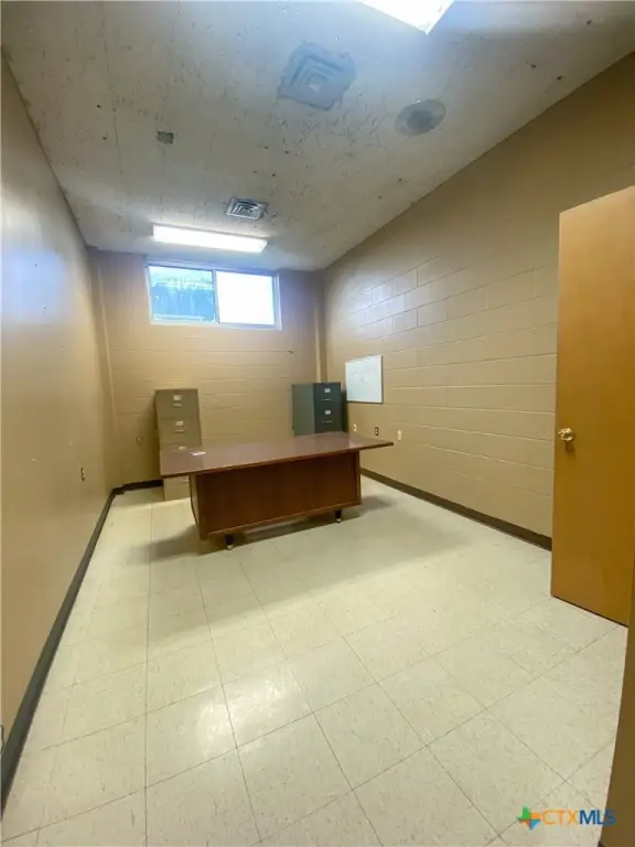 Picture 28