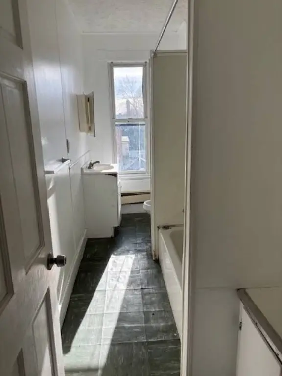Picture 30