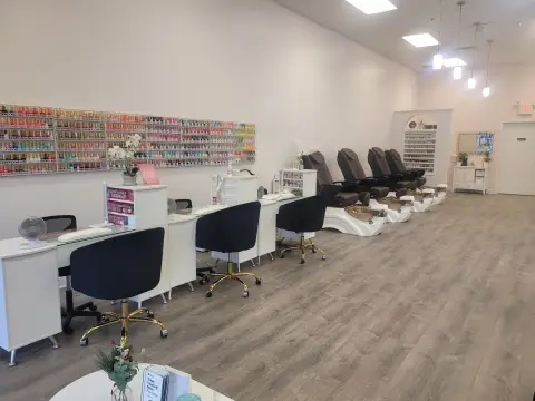 Turnkey Beauty Salon Opportunity