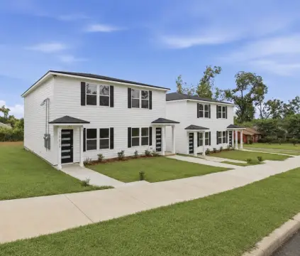Quadplex on Corner Lot