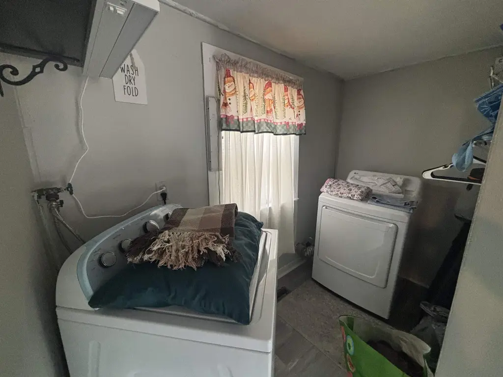 Picture 30