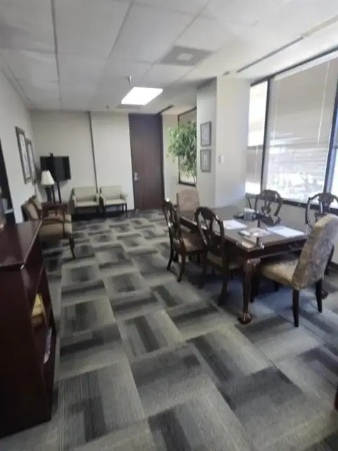Executive Office Suites For Lease