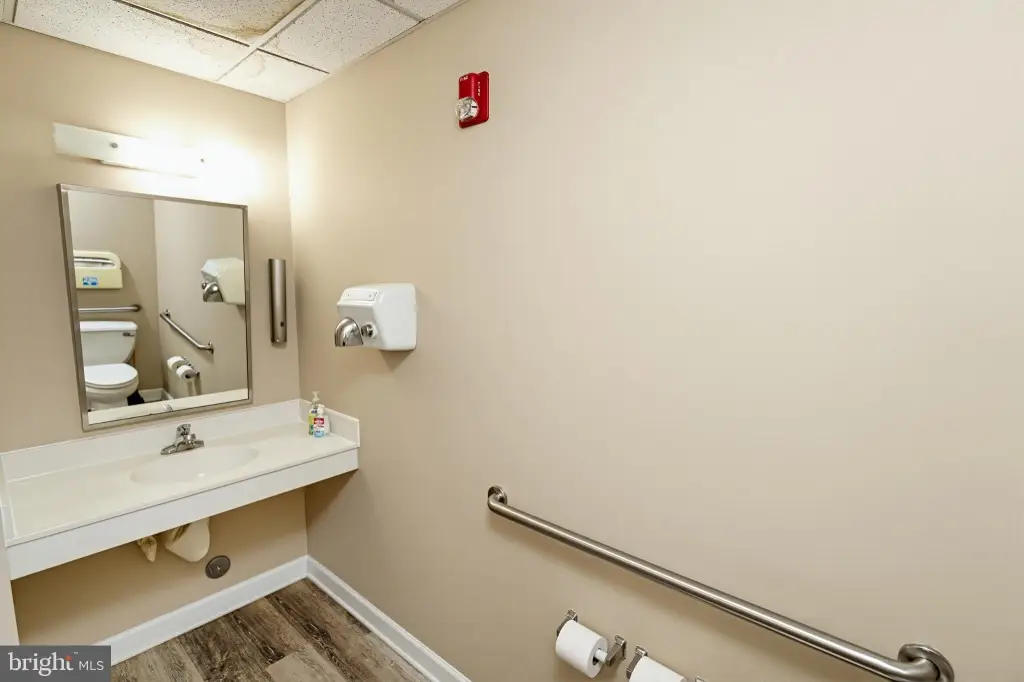 Picture 30