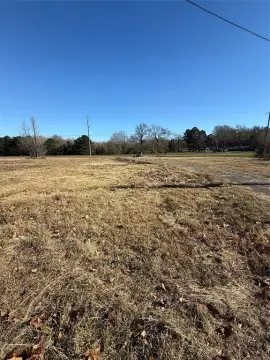 Land with Pond in Shreveport