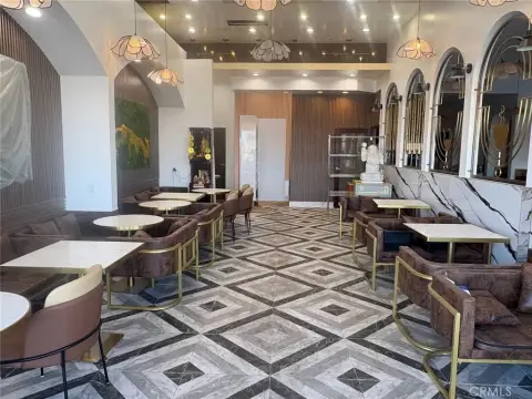 Restaurant Sublease in Westminster Center