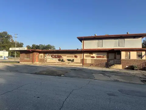Memphis Commercial Property for Sale