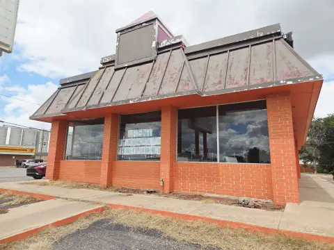 Former Restaurant Space in Watonga