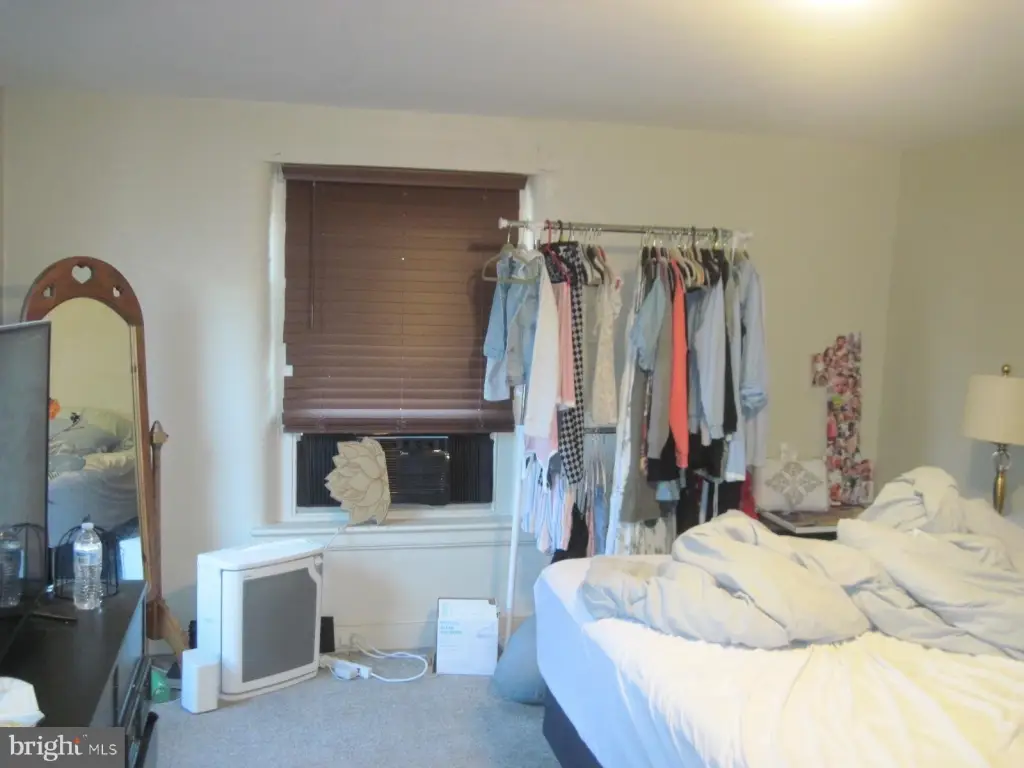 Picture 30