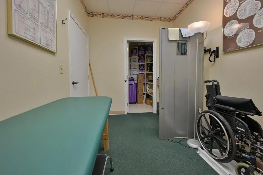 Picture 25