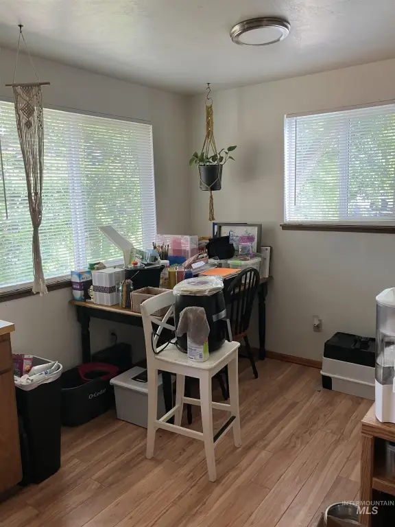 Picture 19