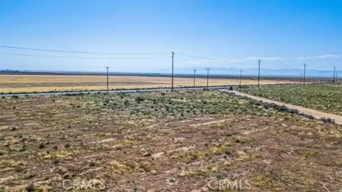 Spacious Land in Antelope Acres