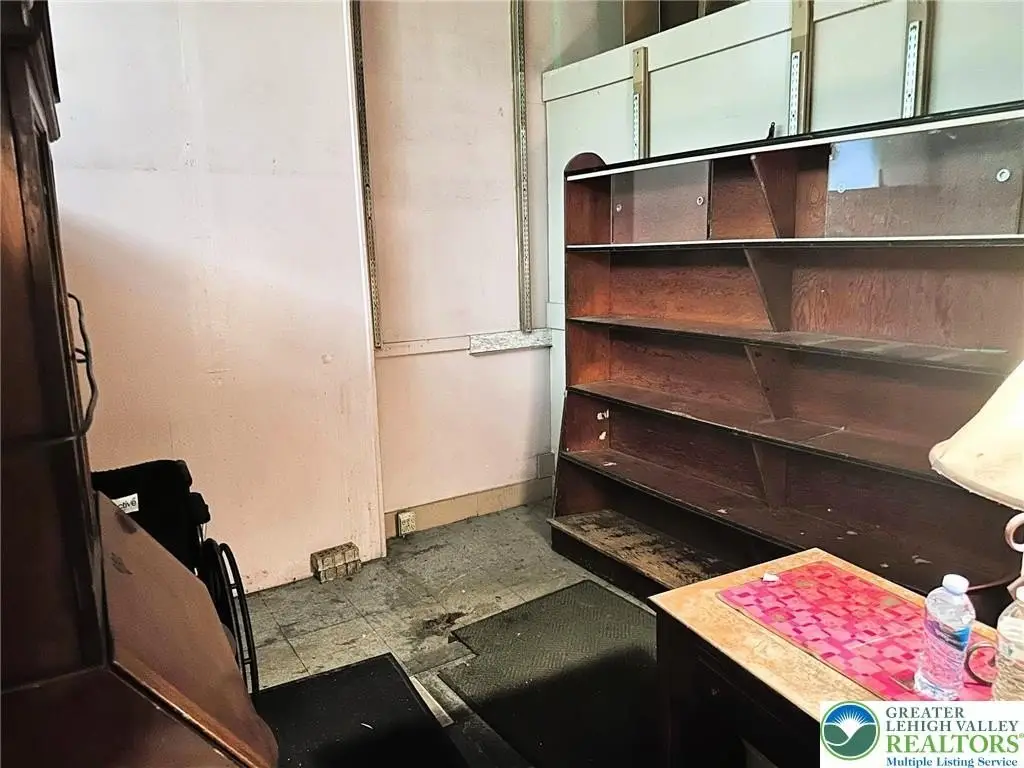 Picture 11