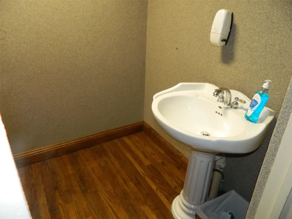 Picture 11