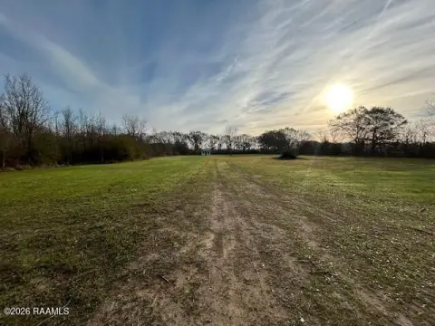Sunset, LA - 3 Acre Tract