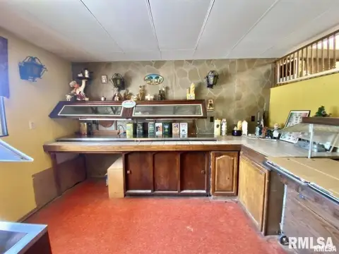 Havana Restaurant/Retail Opportunity