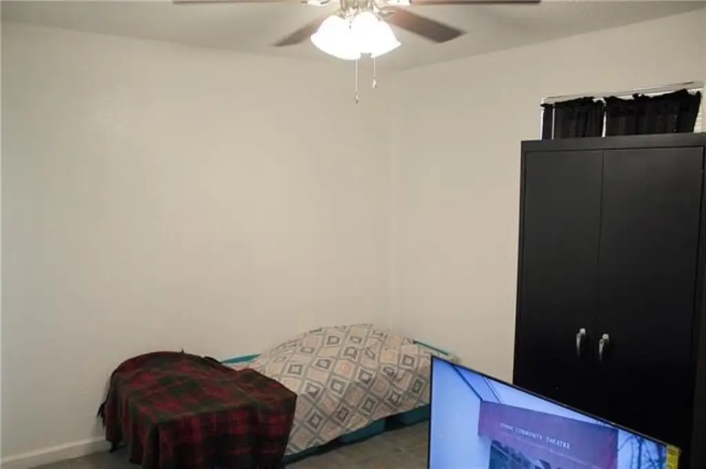 Picture 9