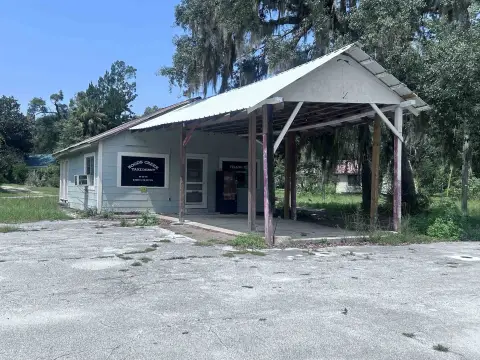 Highway Frontage Storefront