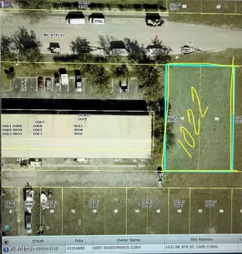 Commercial Lot in Growing Area