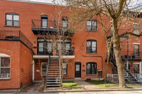 Triplex with Fenced Yard