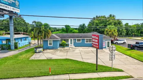 Versatile Mixed-Use Property Near Airport