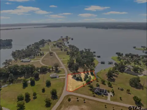 Lakefront Community Residential Land