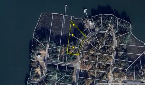 Lancaster Land Near Belle Isle