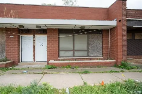 Detroit Commercial Building Opportunity