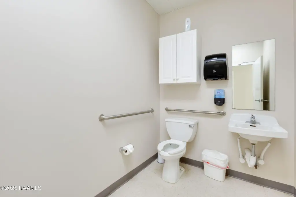 Picture 19